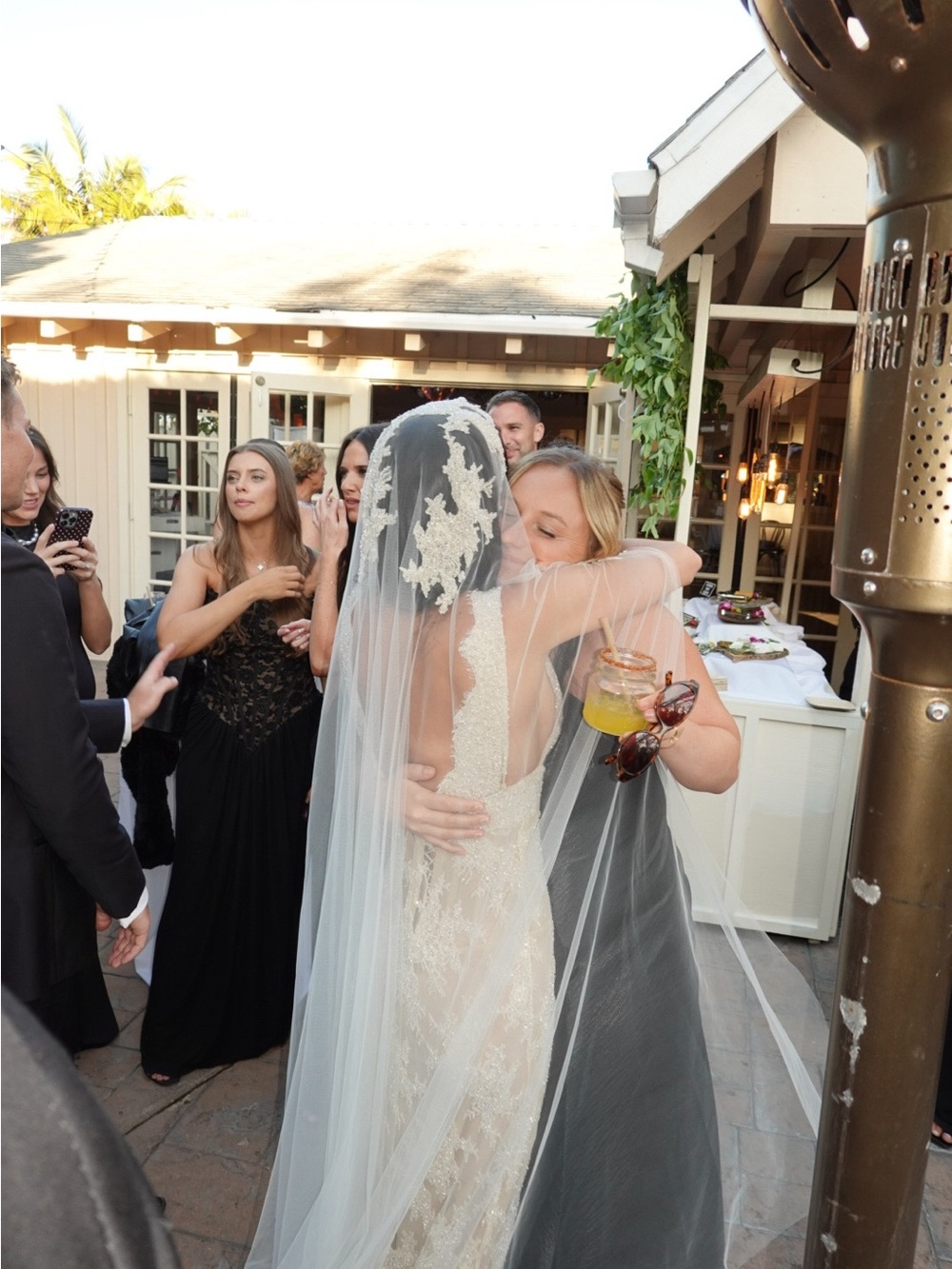Kate Willa Roj Veil
